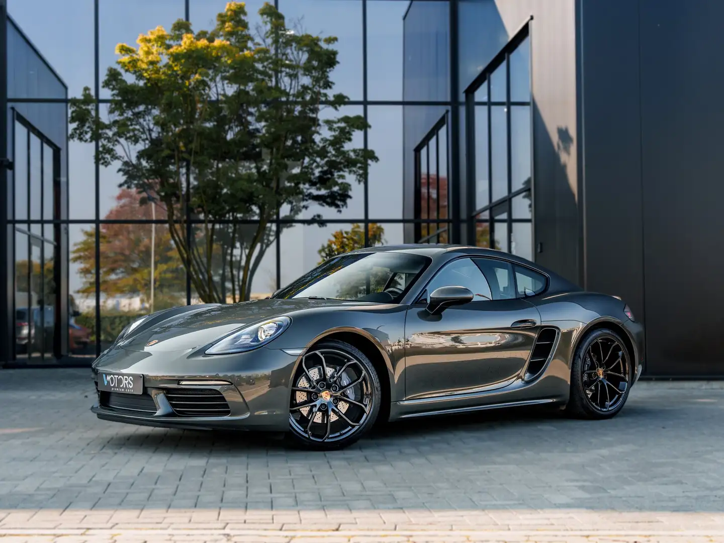 Porsche Cayman 718 - Style Edition - Aventurine Green - Groen - 1