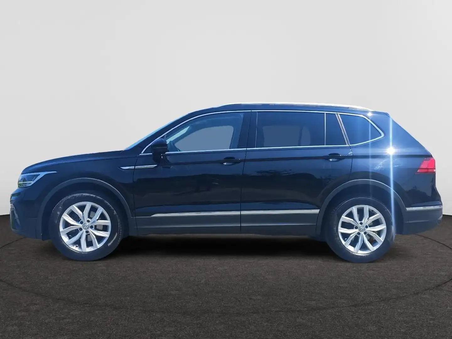 Volkswagen Tiguan Allspace Life Business 1.5 TSI 110 kW (150 ch) 7 vitesses D Noir - 2