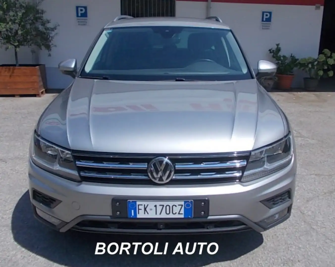 Volkswagen Tiguan 2.0 TDI 155.000 KM SCR 4MOTION EXECUTIVE BMT FULL Grigio - 2