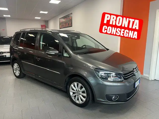 Volkswagen Touran 2.0 TDI Highline DSG
