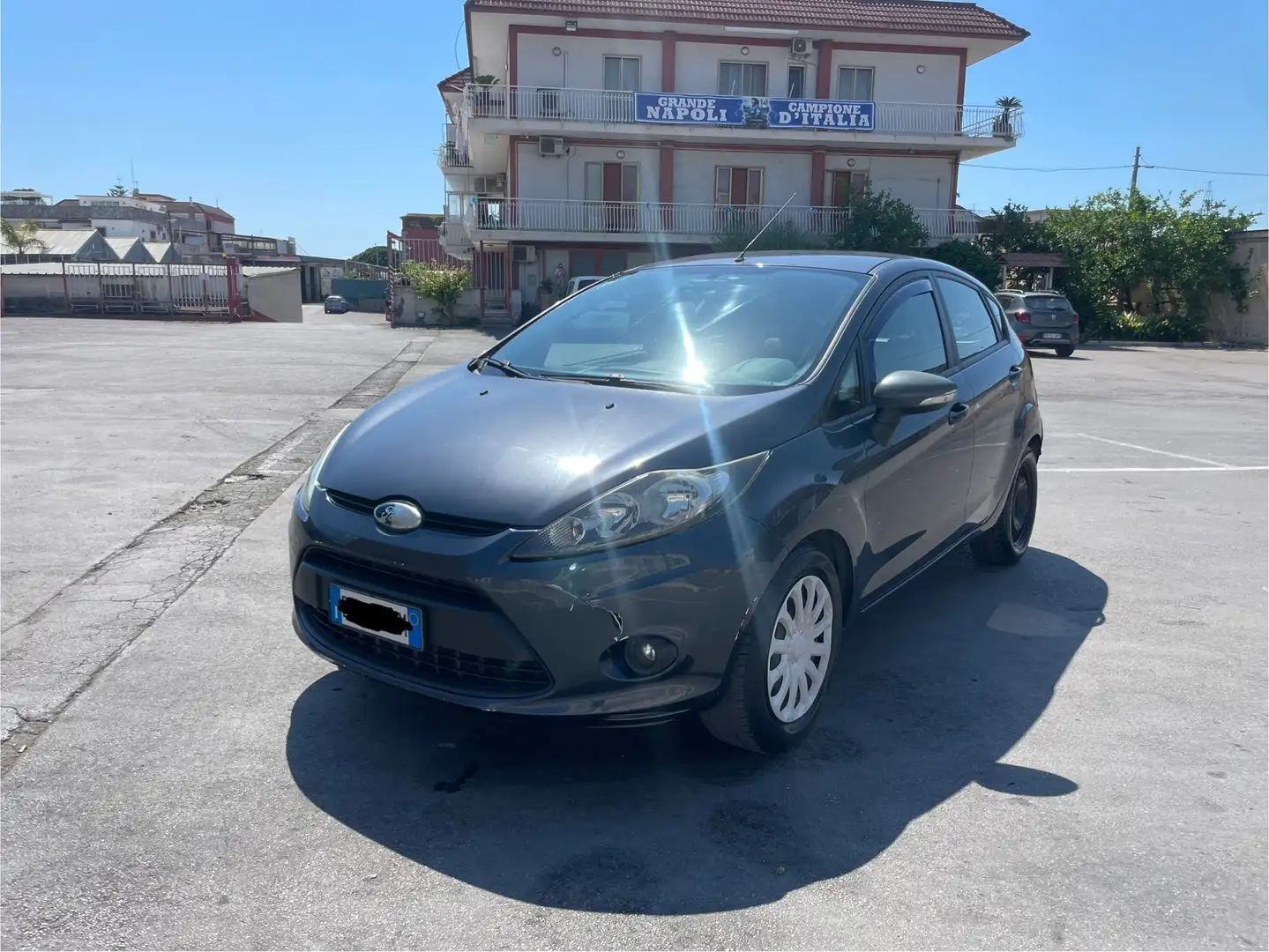 Ford Fiesta 5p 1.4 16v Titanium Gpl - 1
