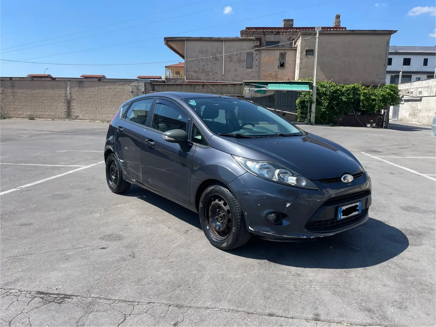Ford Fiesta 5p 1.4 16v Titanium Gpl - 2