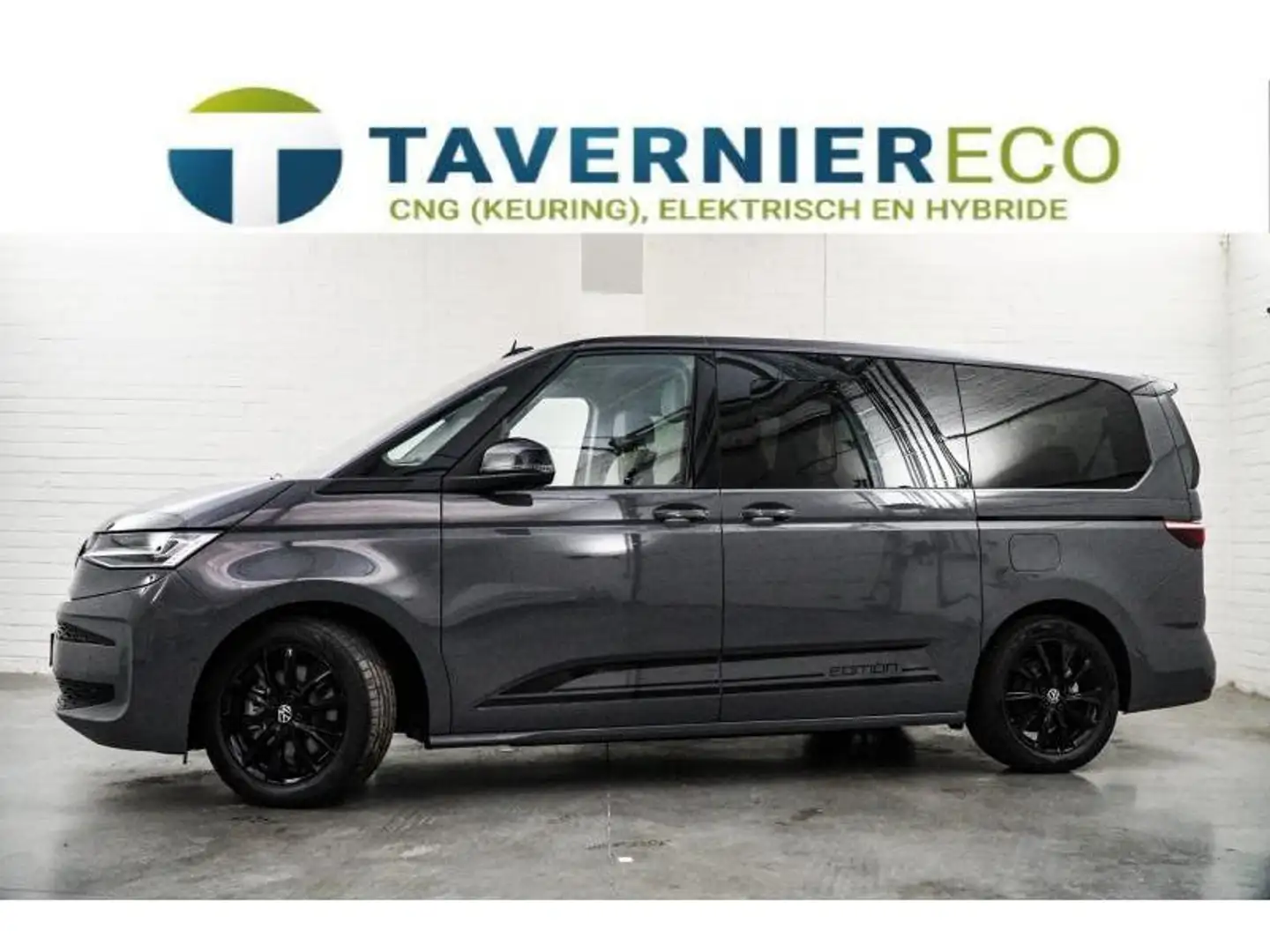 Volkswagen T7 Multivan Long Edition Grijs - 1