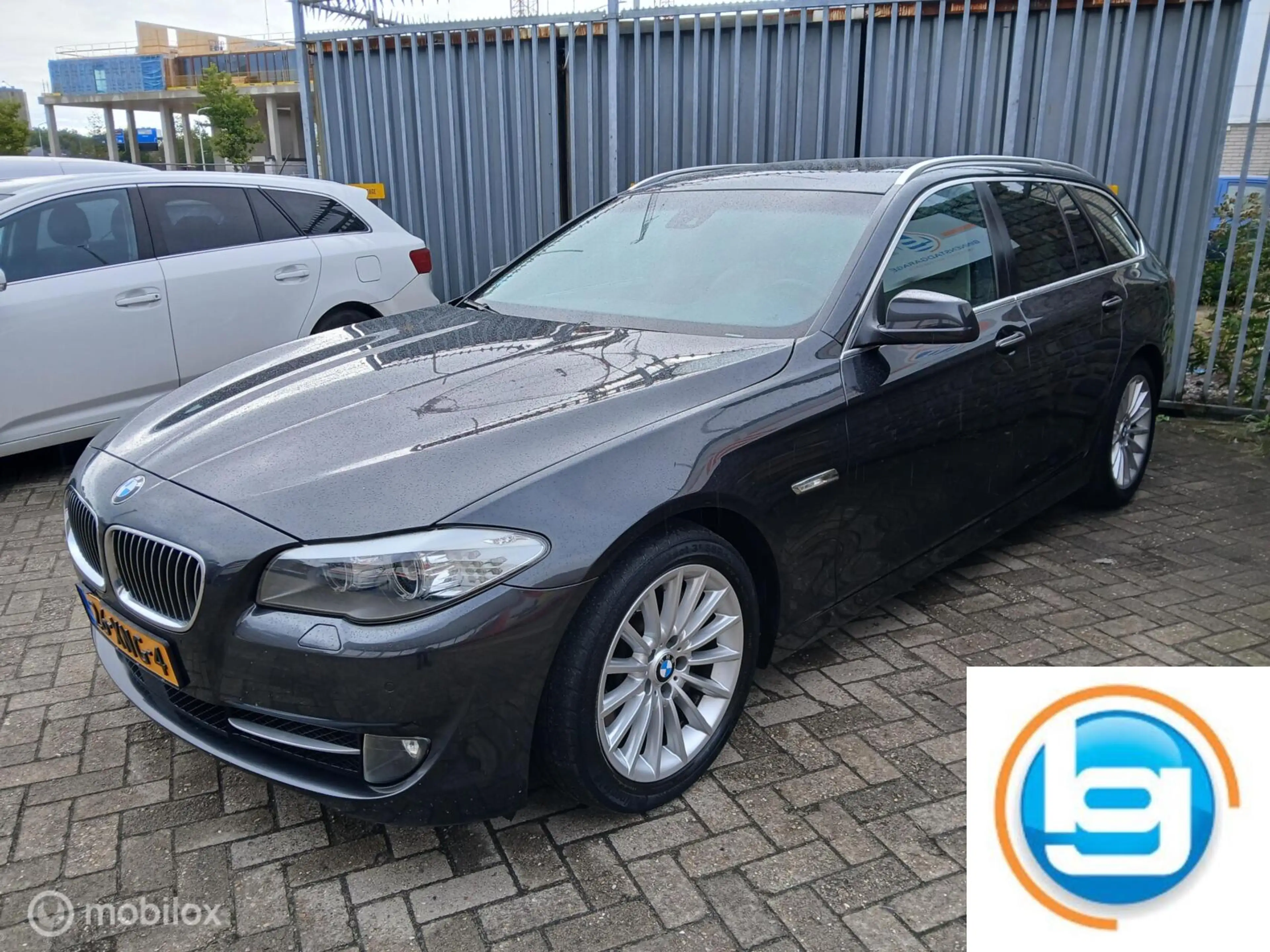 BMW 528 5-serie Touring 528i — photo 3