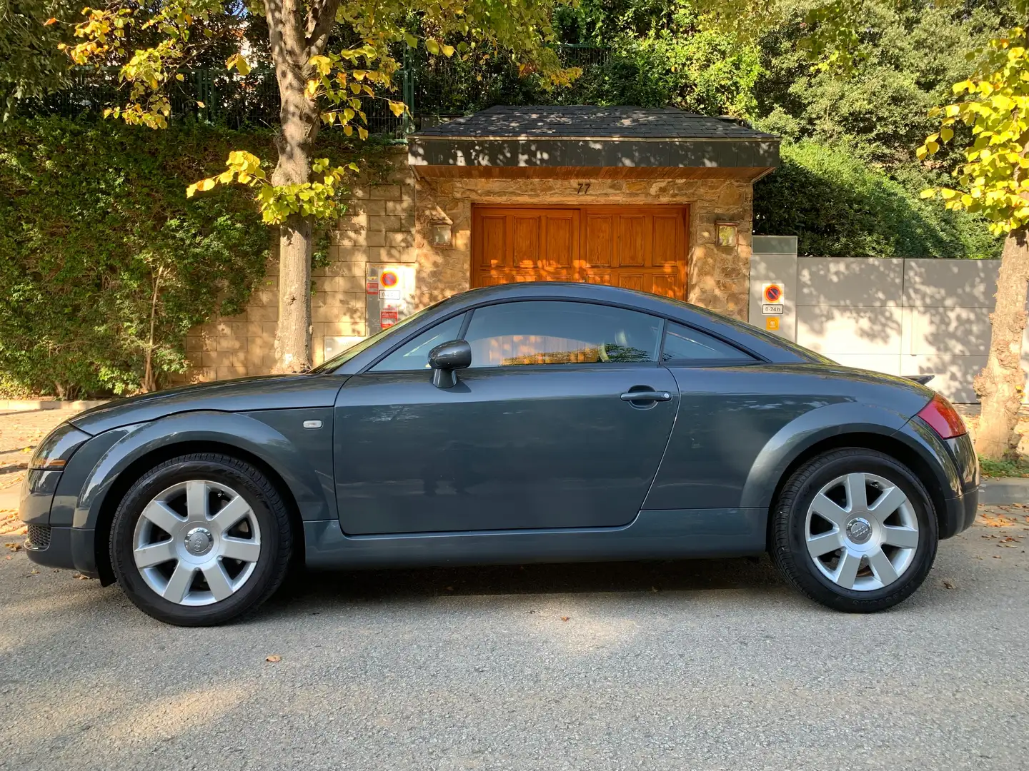 Audi TT TT Coupé 1.8T 180 Gris - 2