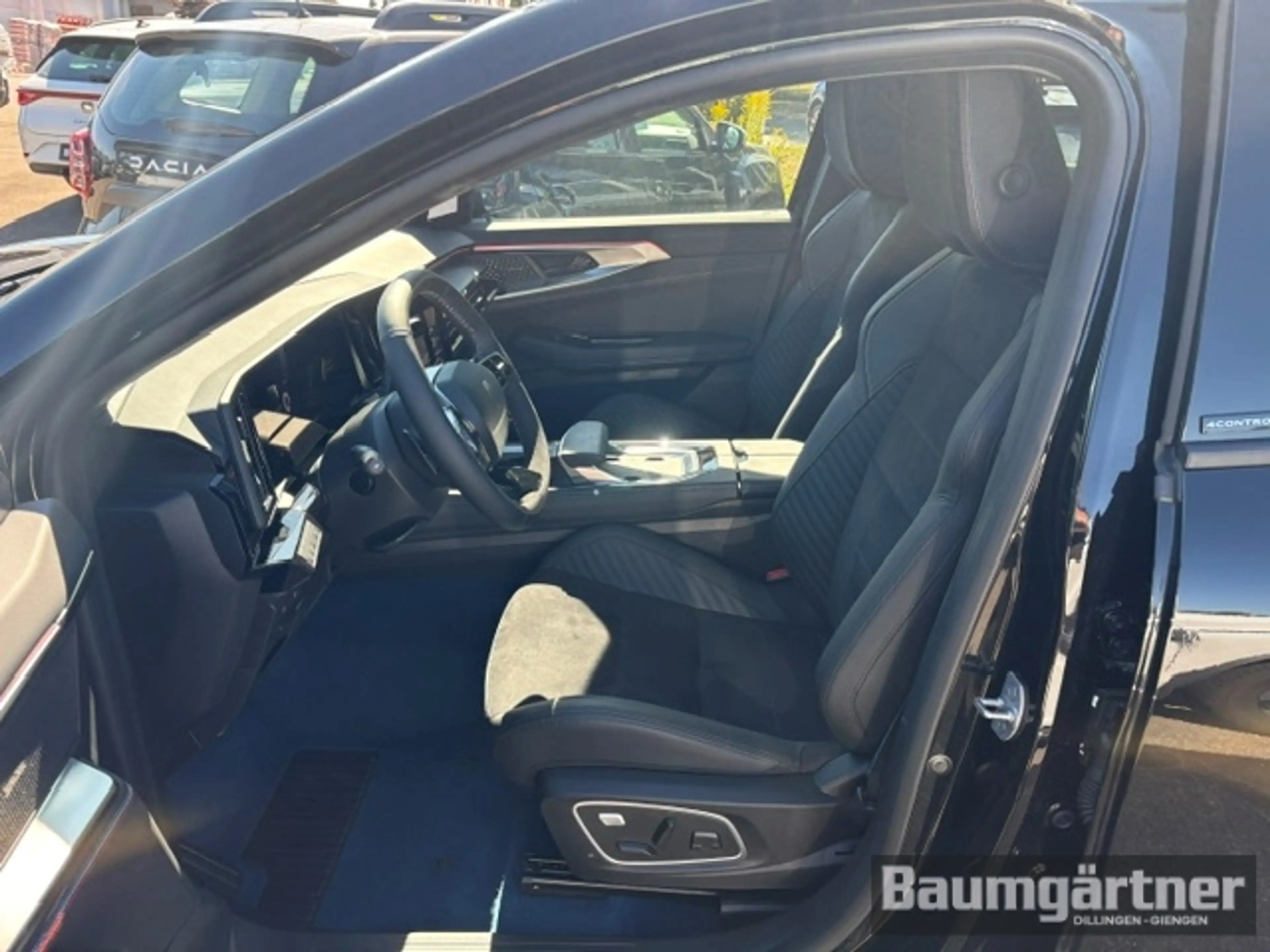 Renault Rafale Esprit Alpine E-TECH Hybrid 300 4x4 Pano — photo 5