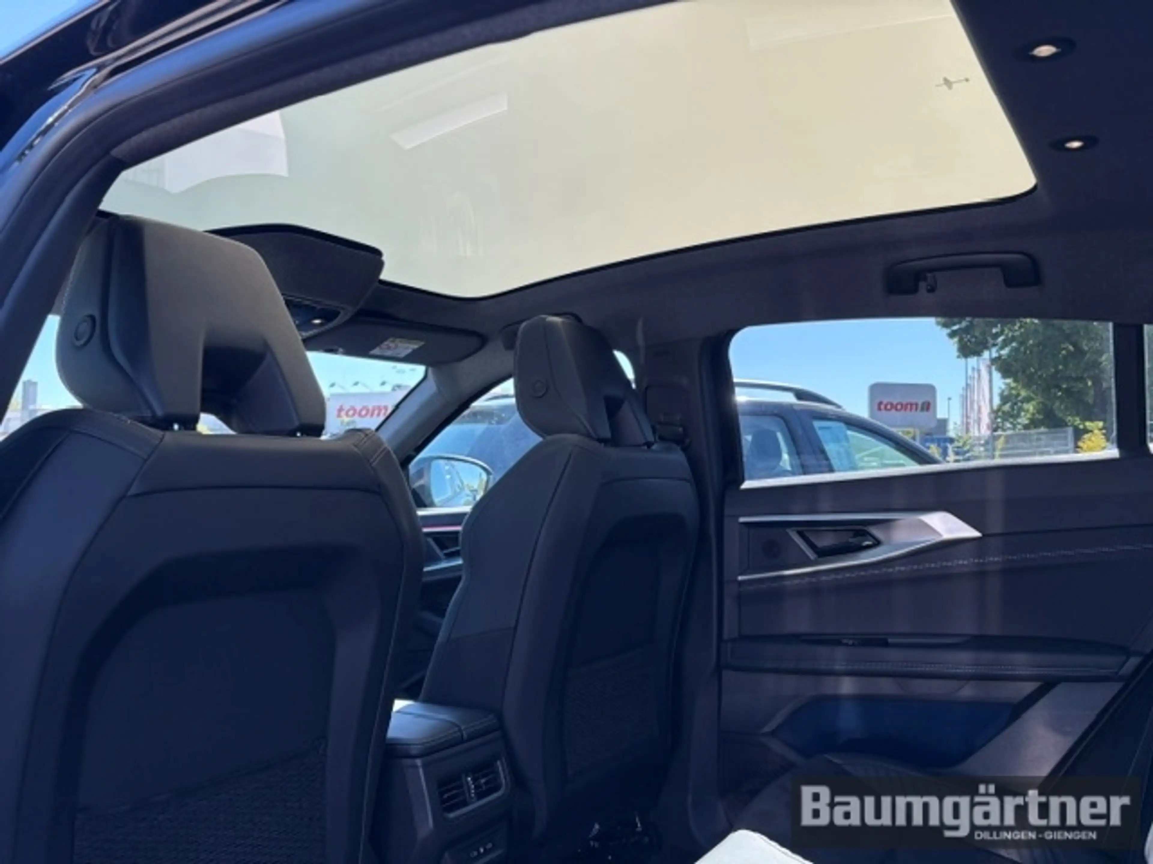 Renault Rafale Esprit Alpine E-TECH Hybrid 300 4x4 Pano — photo 7