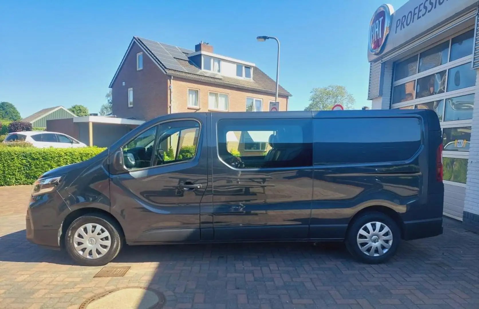 Nissan Primastar DUBBEL CABINE 2.0 dCi L2H1 N-Connecta Gris - 2