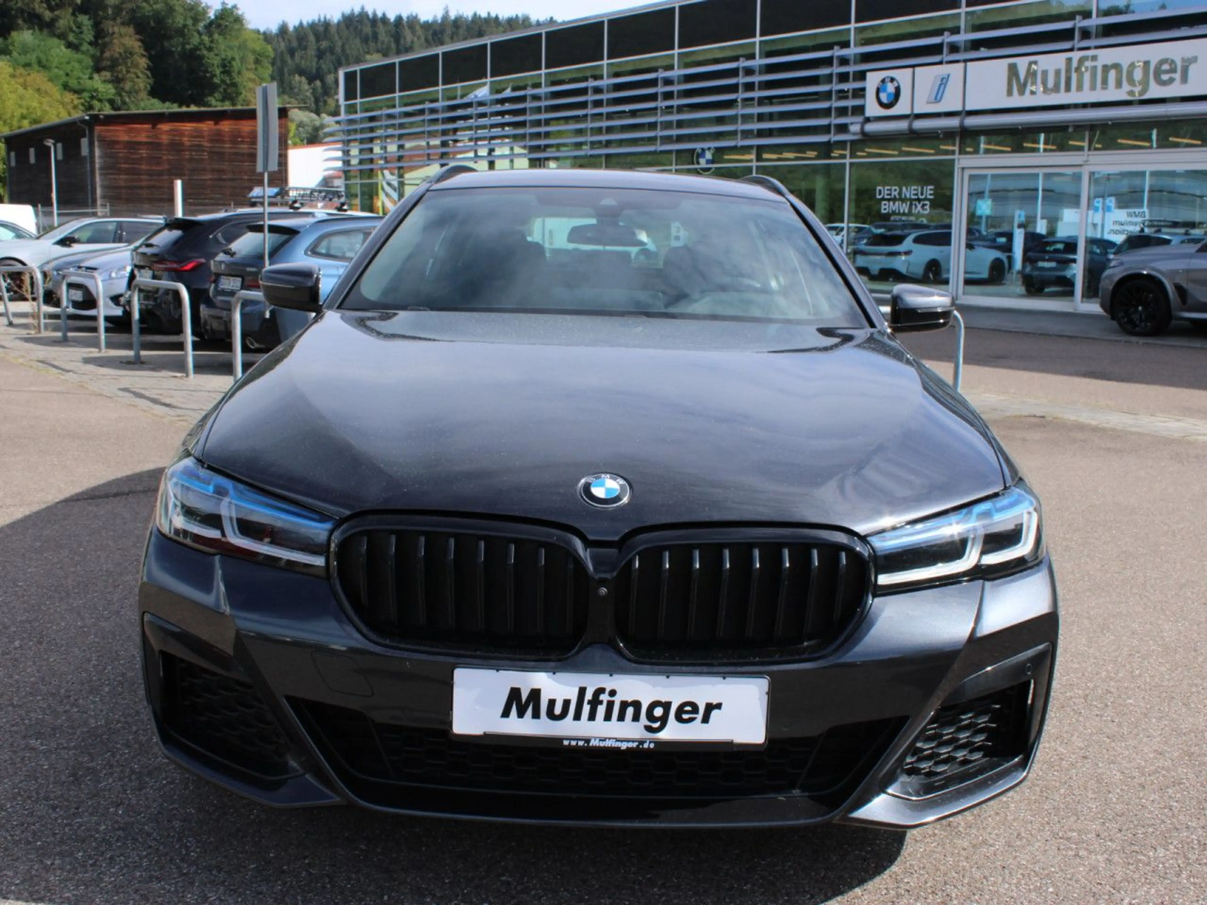 BMW 540 d xDr.T.M Sport Pro Standh.SuView Soft AHK19" — photo 3