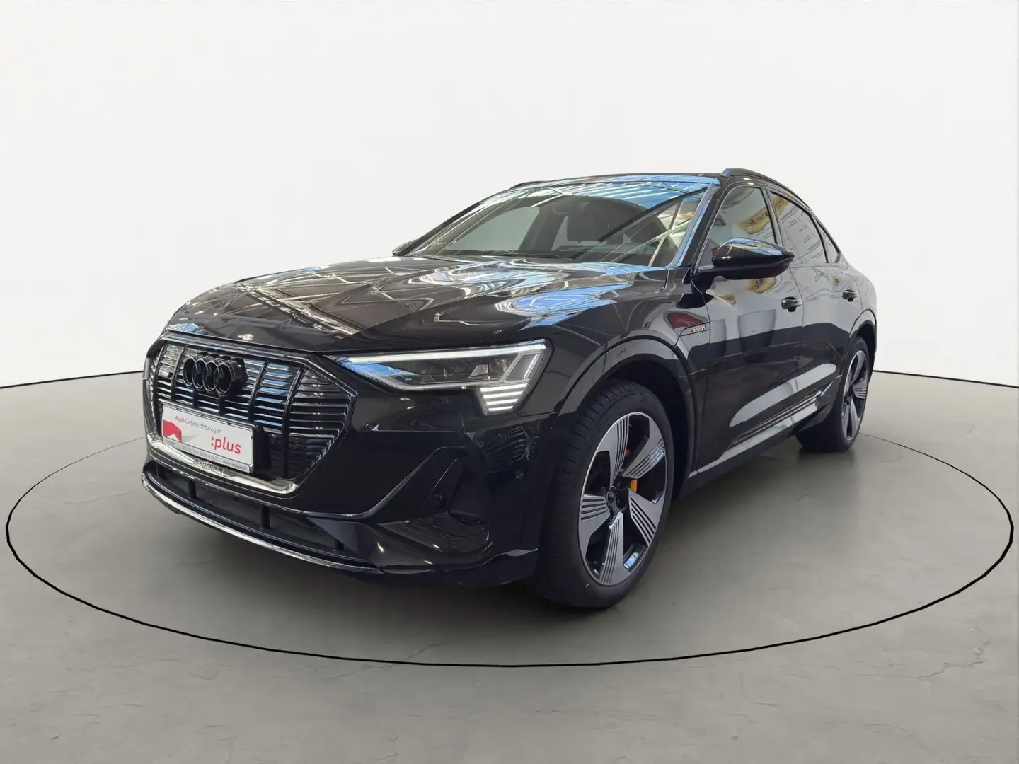 Audi e-tron 55 2xS LINE BLACK LM21 BuO PANO Schwarz - 2