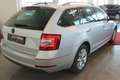 Skoda Octavia Combi  Ambition 1.6 TDI Silber - thumbnail 8