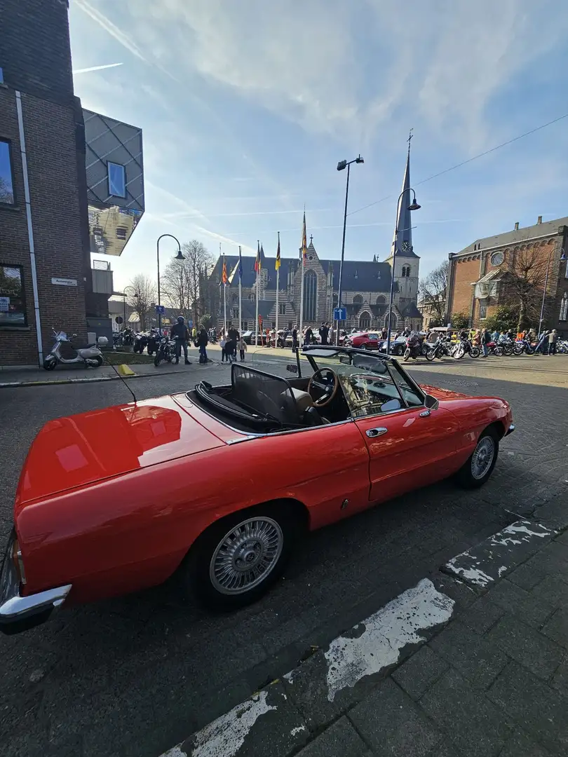 Alfa Romeo Spider 2.0 - 2
