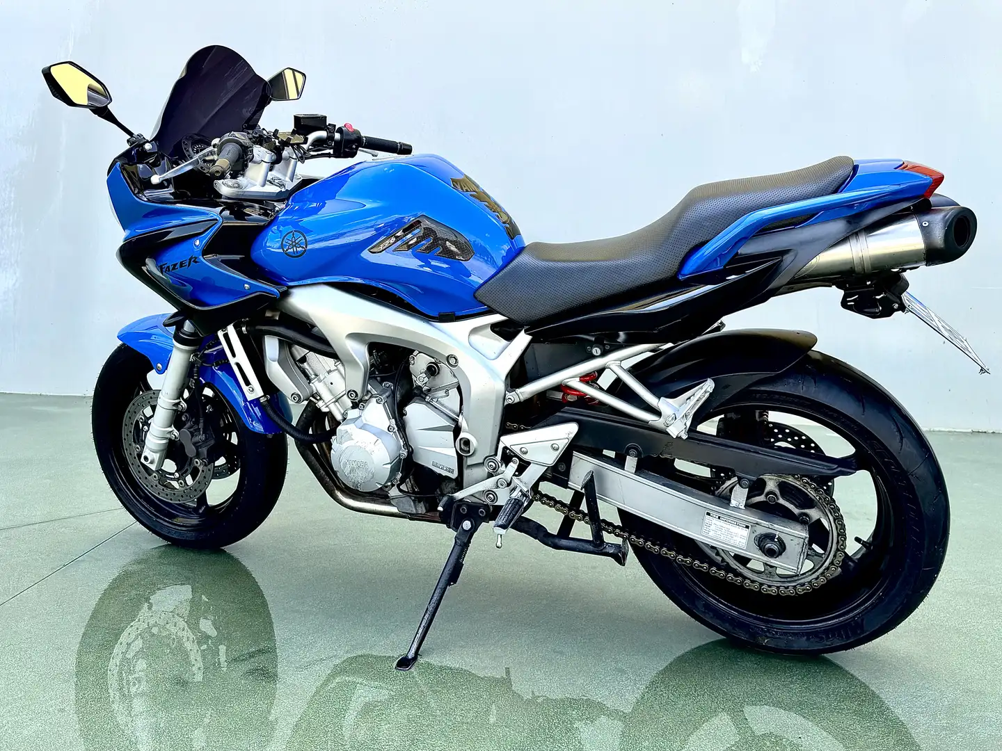 Yamaha FZ 6 FAZER 600 - 1