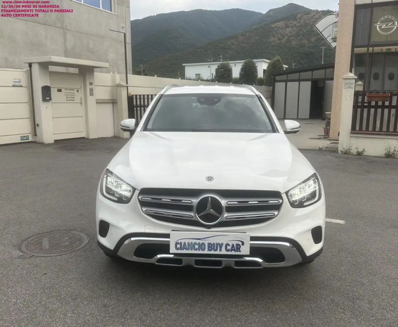 Mercedes-Benz GLC 200 d automatica 4Matic Sport CON IVA EPOSTA Bianco - 2