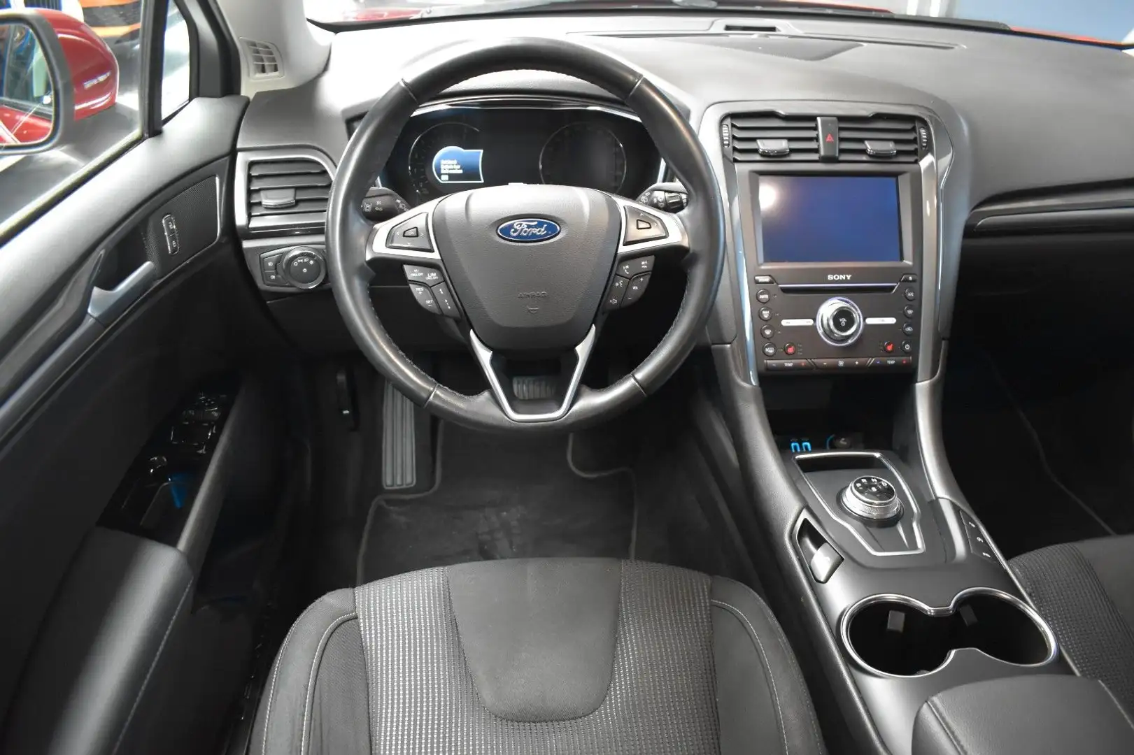 Ford Mondeo Turnier Titanium*KAMERA*LED*DIGITAL*SHZ* Rot - 2