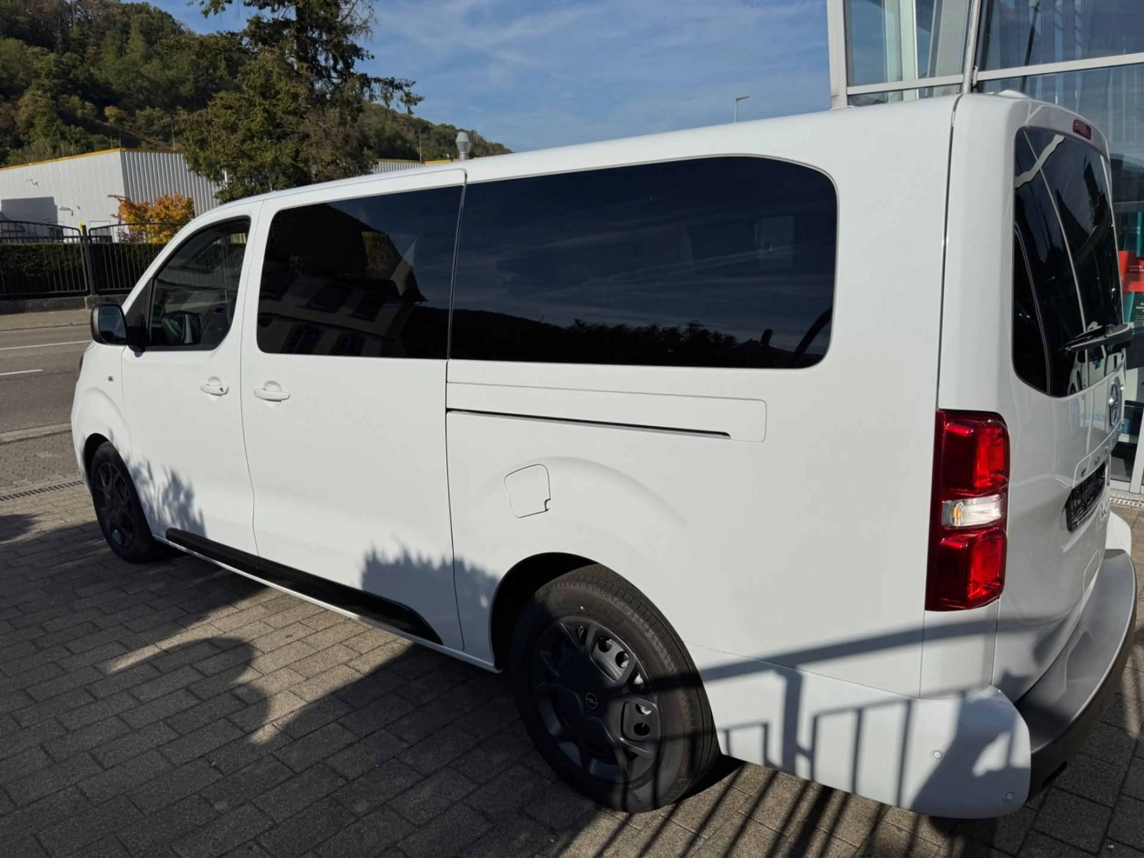 Opel Zafira Life EditionXL+Neuwagen+Kamera+ADAS — photo 3