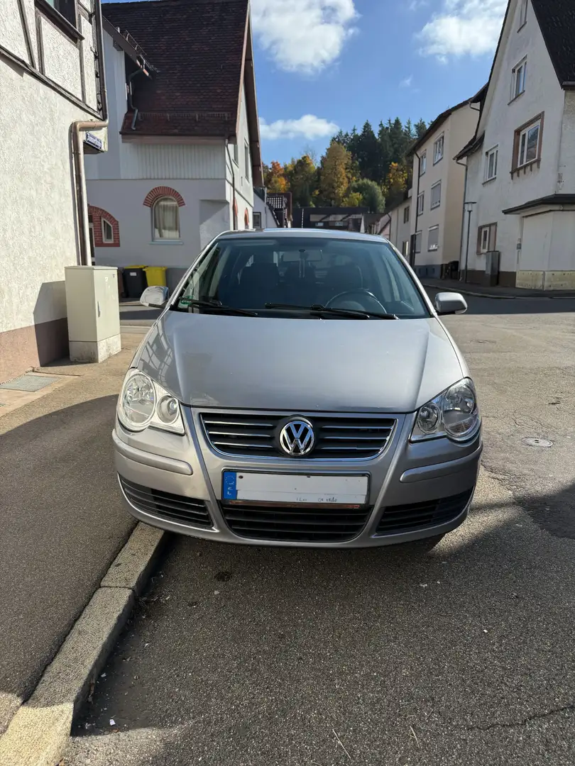 Volkswagen Polo 1.2 Sportline - 2