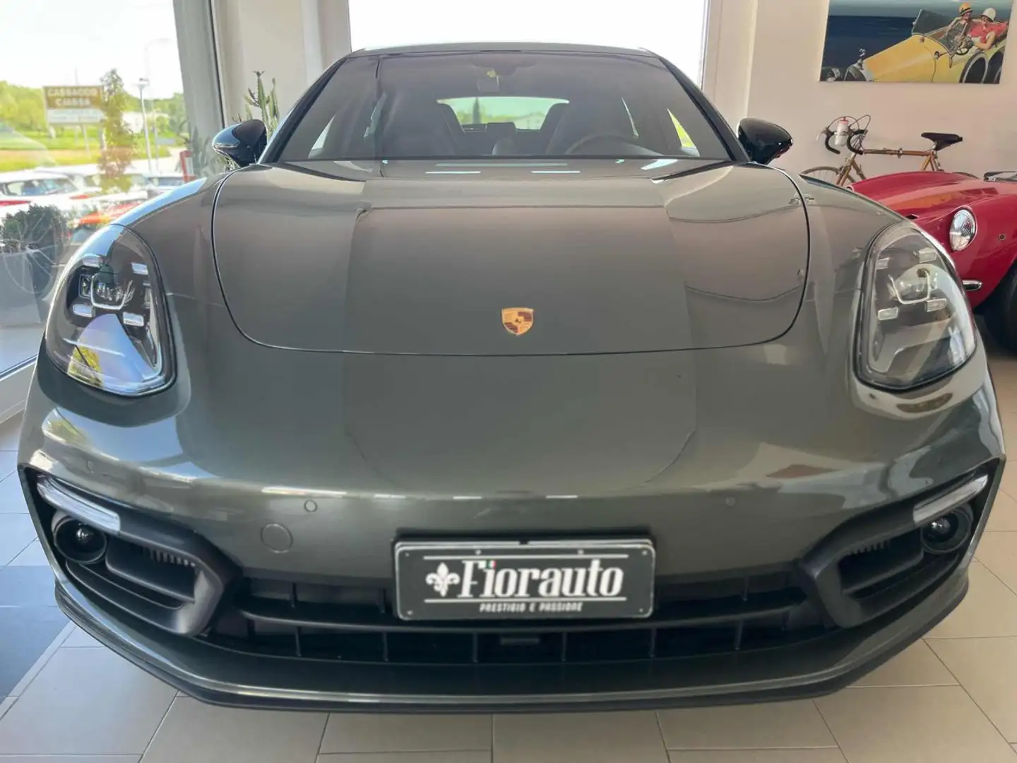 Porsche Panamera 2.9 4 E-Hybrid Sport Turismo Platinum Edition Gri - 1