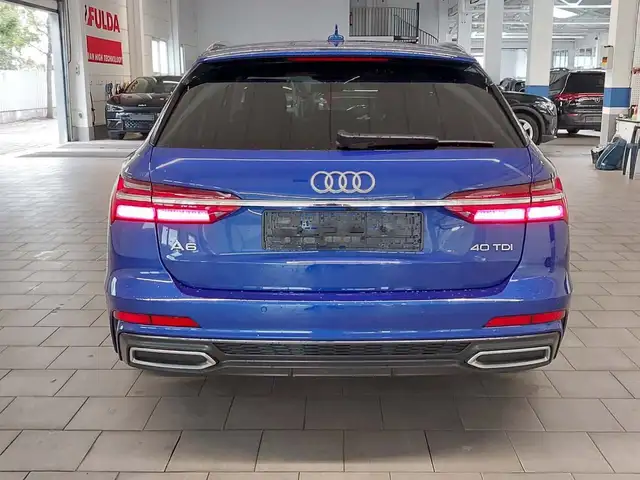 Audi A6 view 6