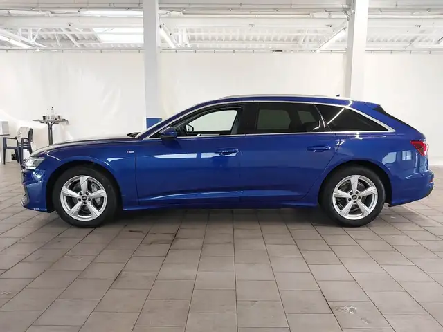 Audi A6 view 3