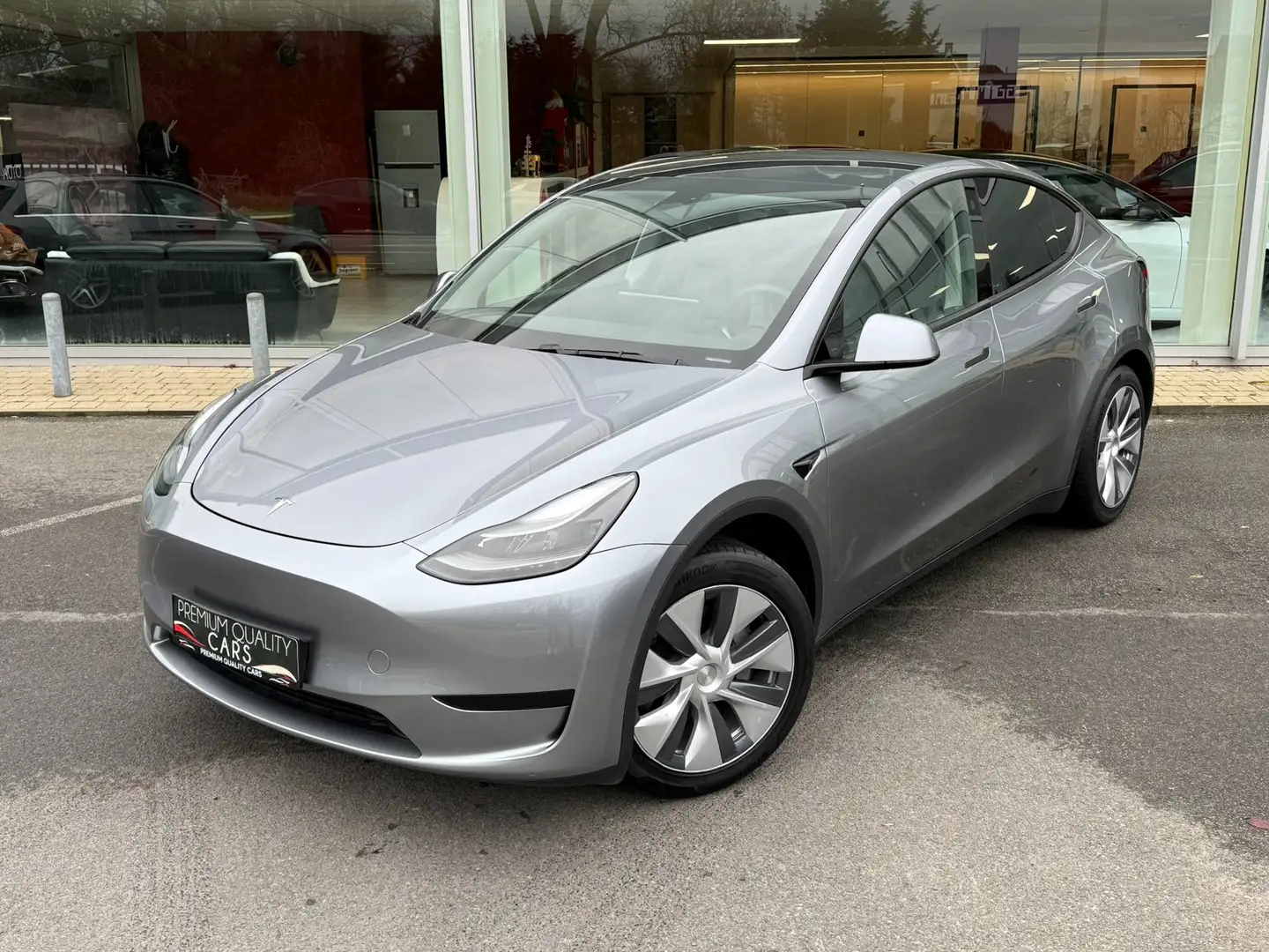 Tesla Model Y QUICKSILVER / TREKHAAK / PANO / ZETELVERWARMING / Gris - 2