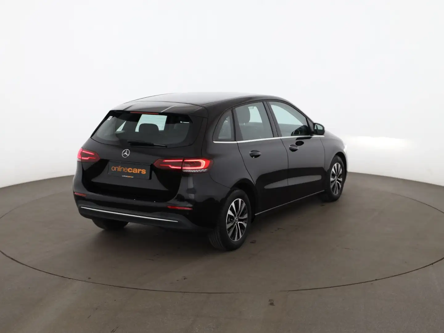 Mercedes-Benz B 200 d Style Aut LED AHK RADAR LEDER NAVI SITZHZ Schwarz - 2