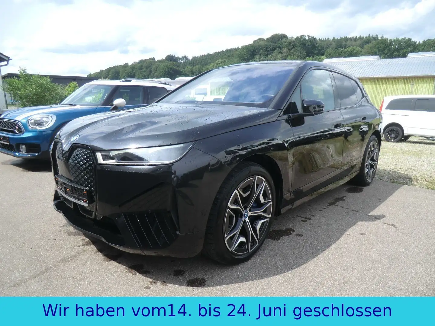 BMW iX 40 xDrive Sport/Panorama/HUD/22" Noir - 1