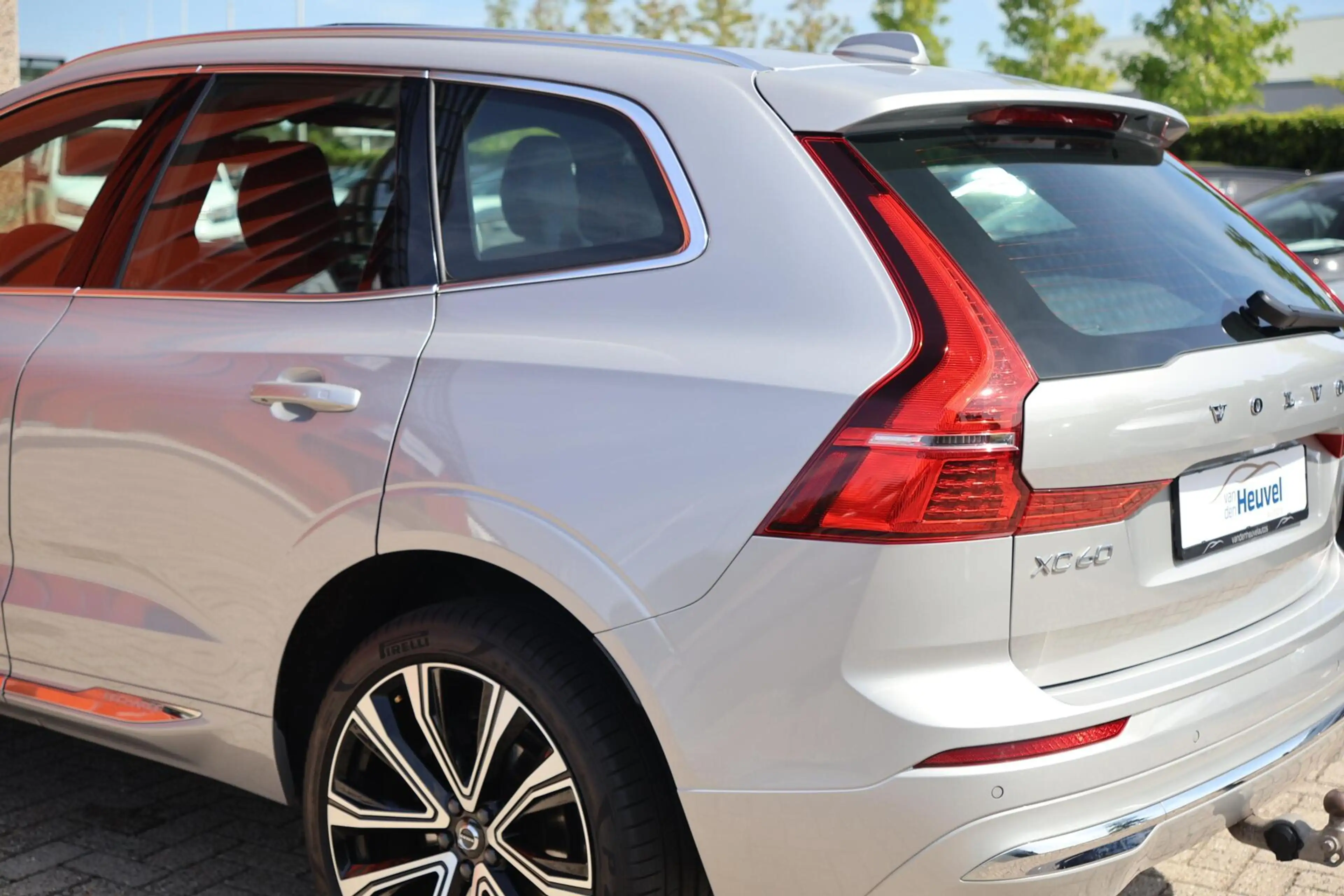 Volvo XC60 T6 Recharge AWD Plus Bright | Stoelverwarming | Tr — photo 11