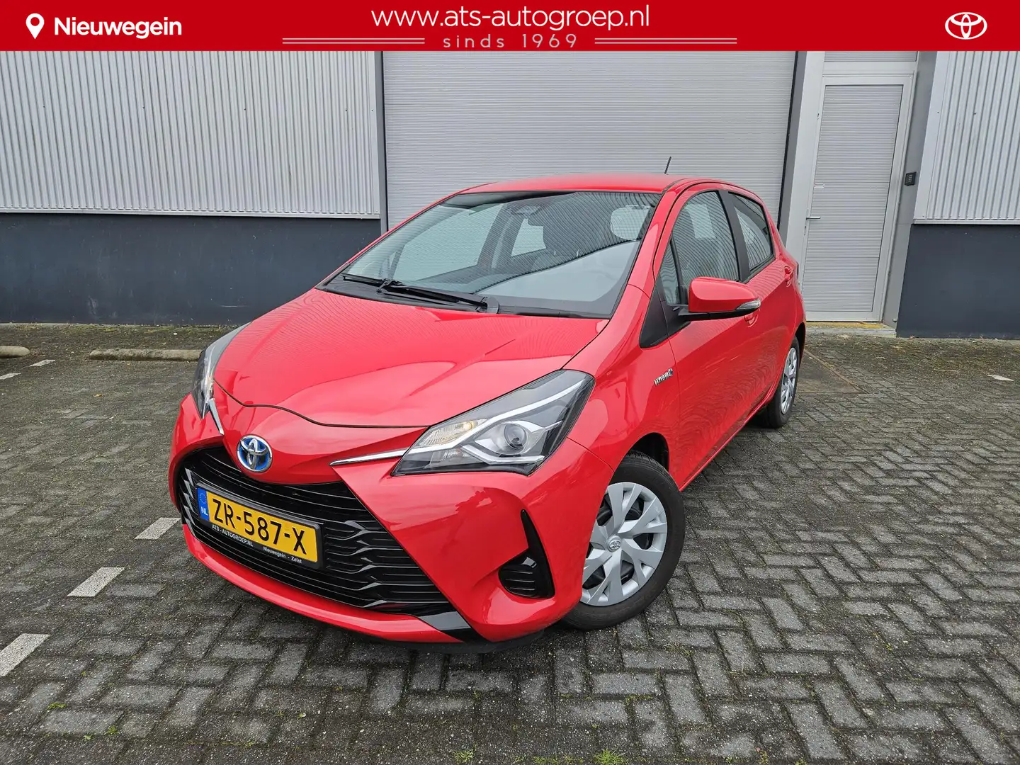 Toyota Yaris 1.5 Hybrid Active | Slechts 23.000km | Origineel N Rouge - 1