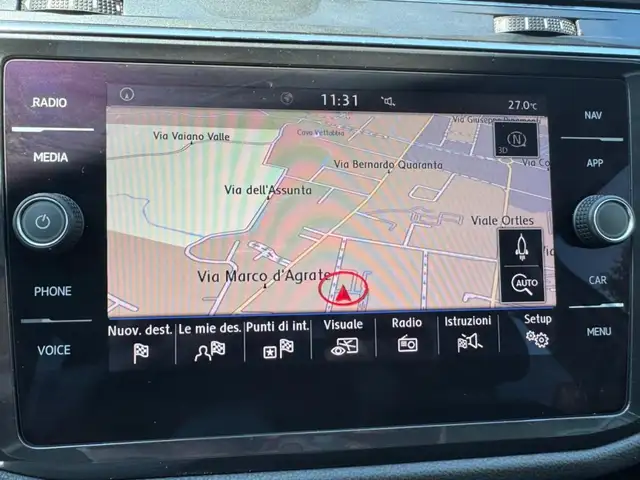 Volkswagen Tiguan Allspace view 13