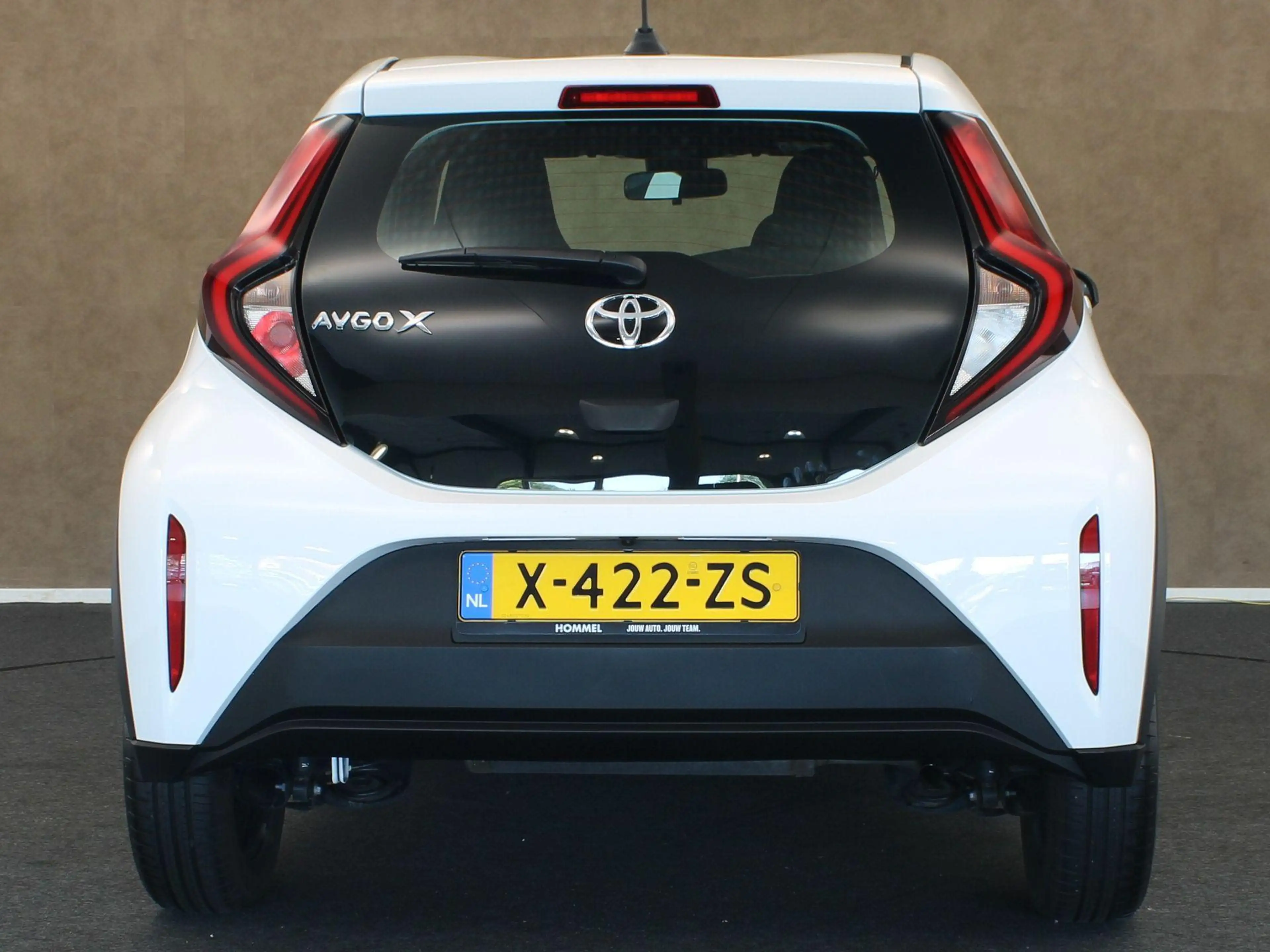 Toyota Aygo X 1.0 VVT-i MT Play - ORIGINEEL NEDERLANDSE AUTO - A — photo 11