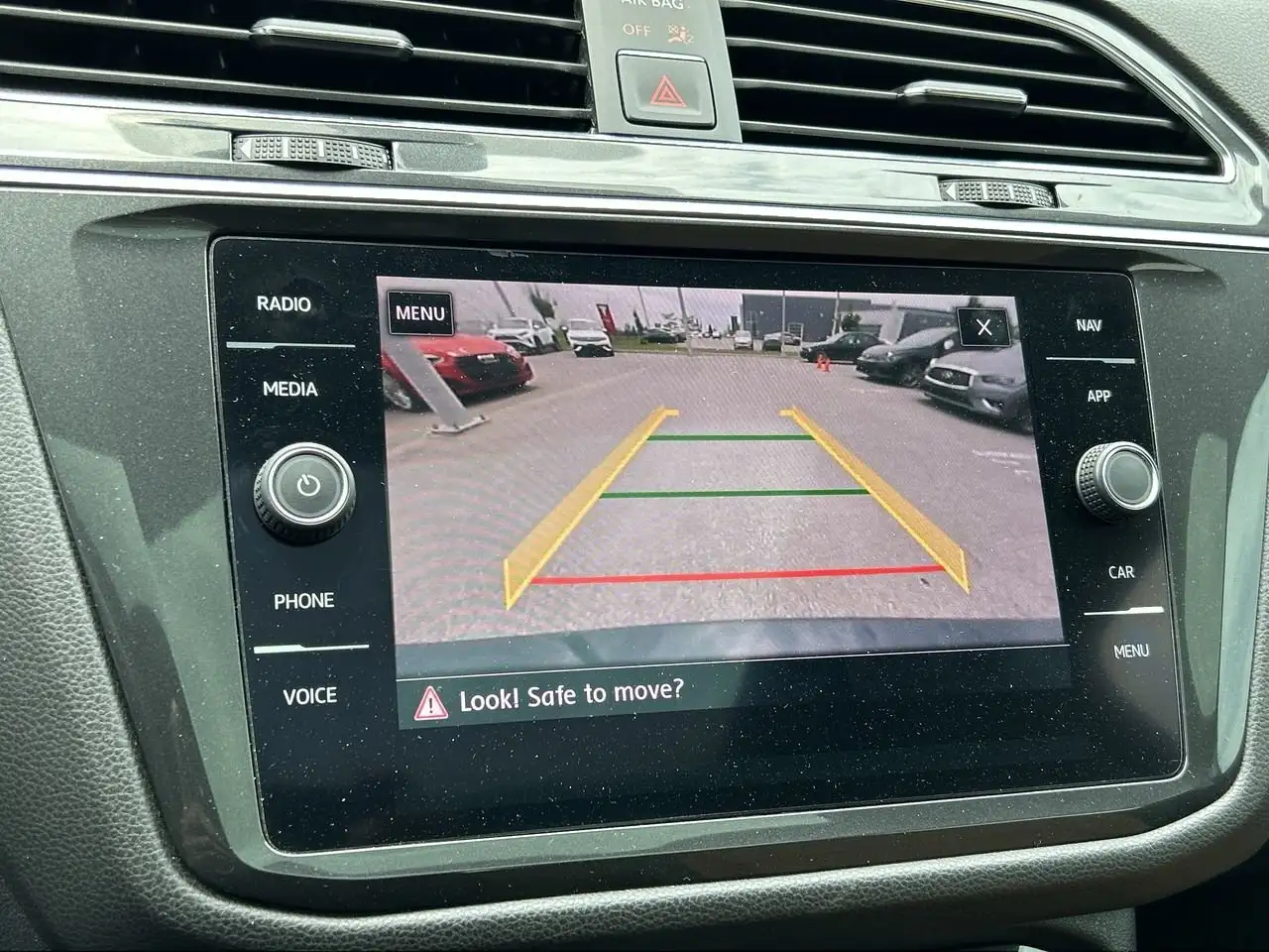 Volkswagen Tiguan снимка Volkswagen Tiguan