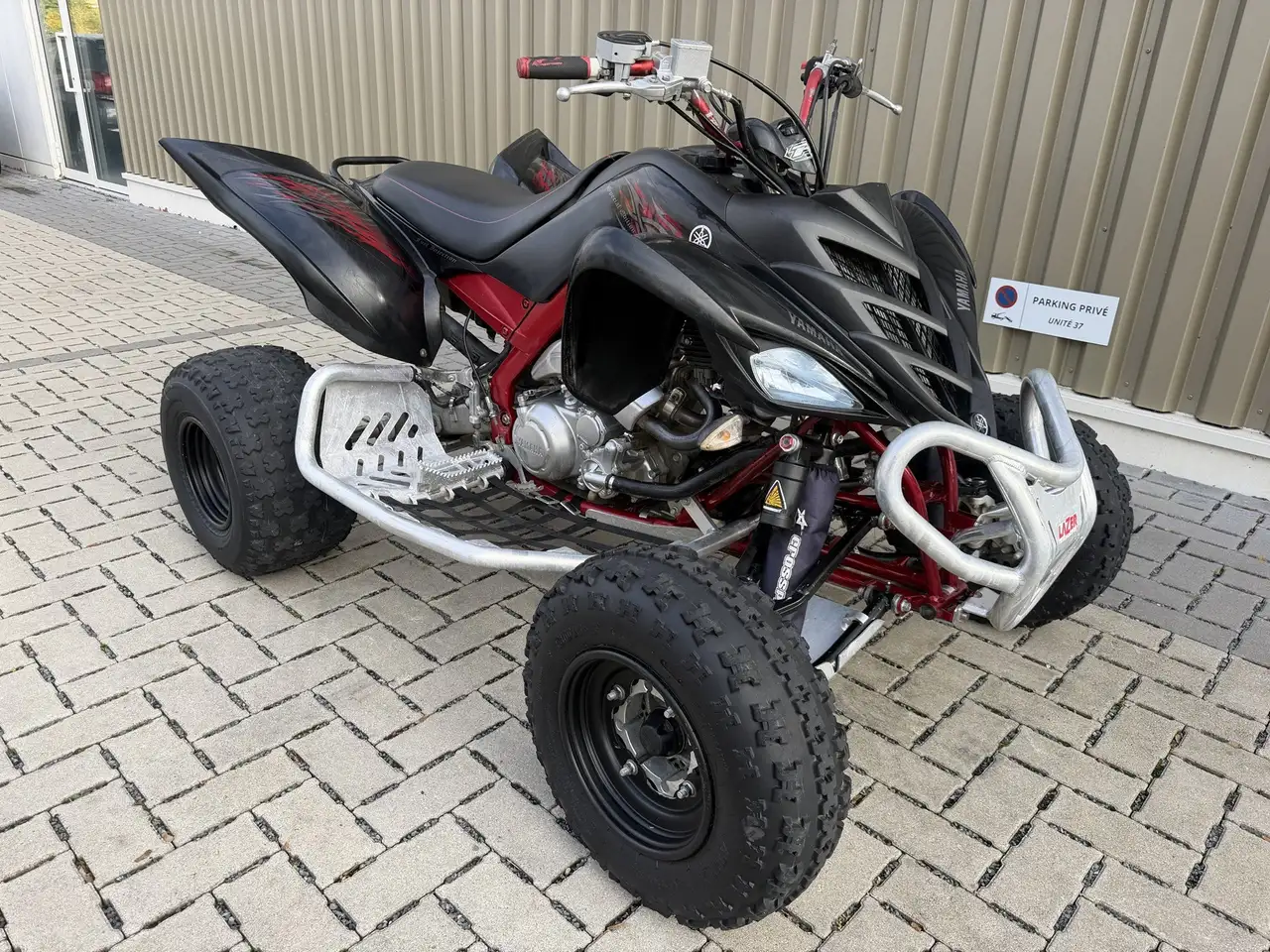 Yamaha Raptor 700
