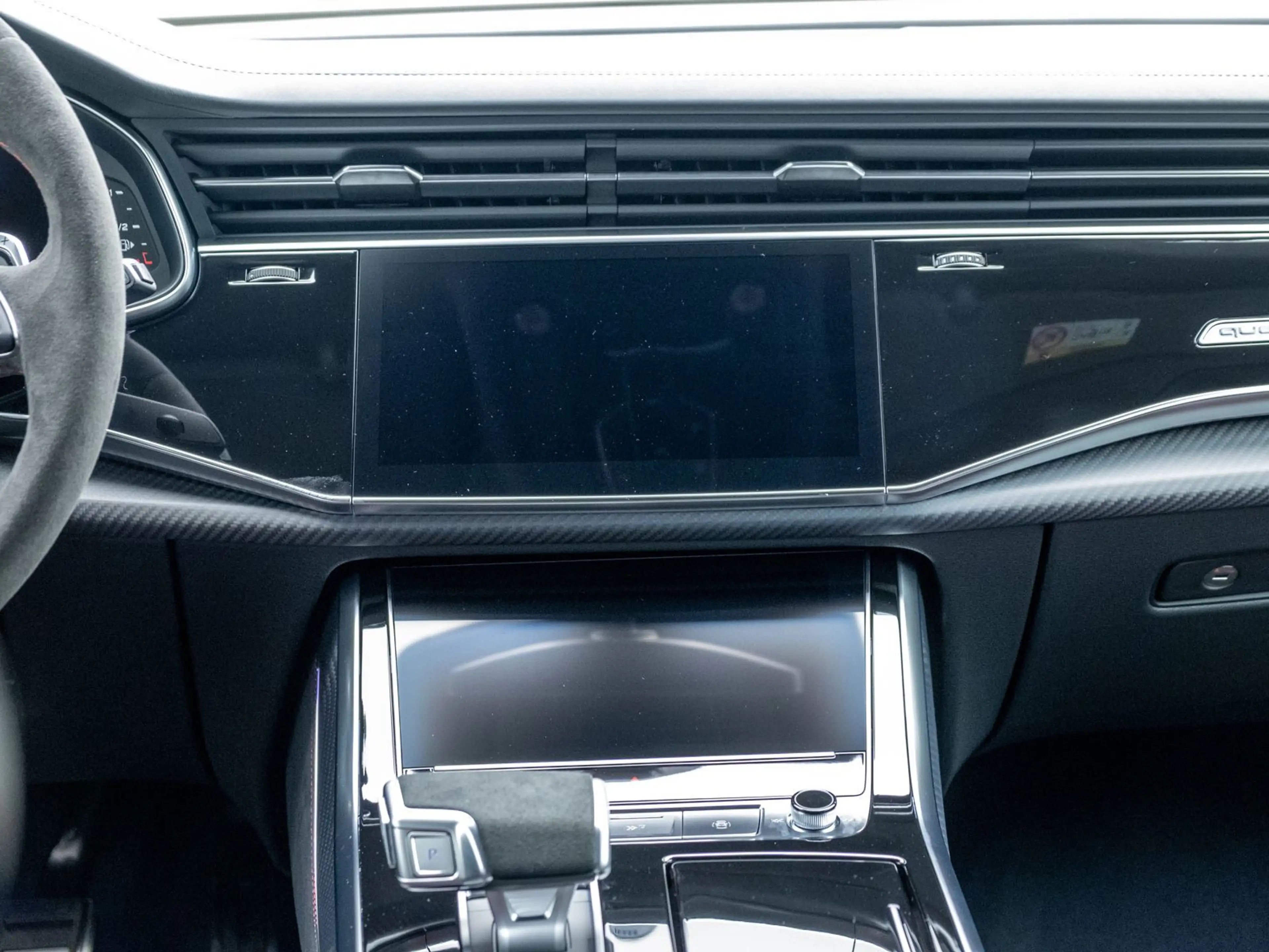 Audi RS Q8 SUV performance*AHK*PANO*B&O*HUD*MATRIX* — photo 14