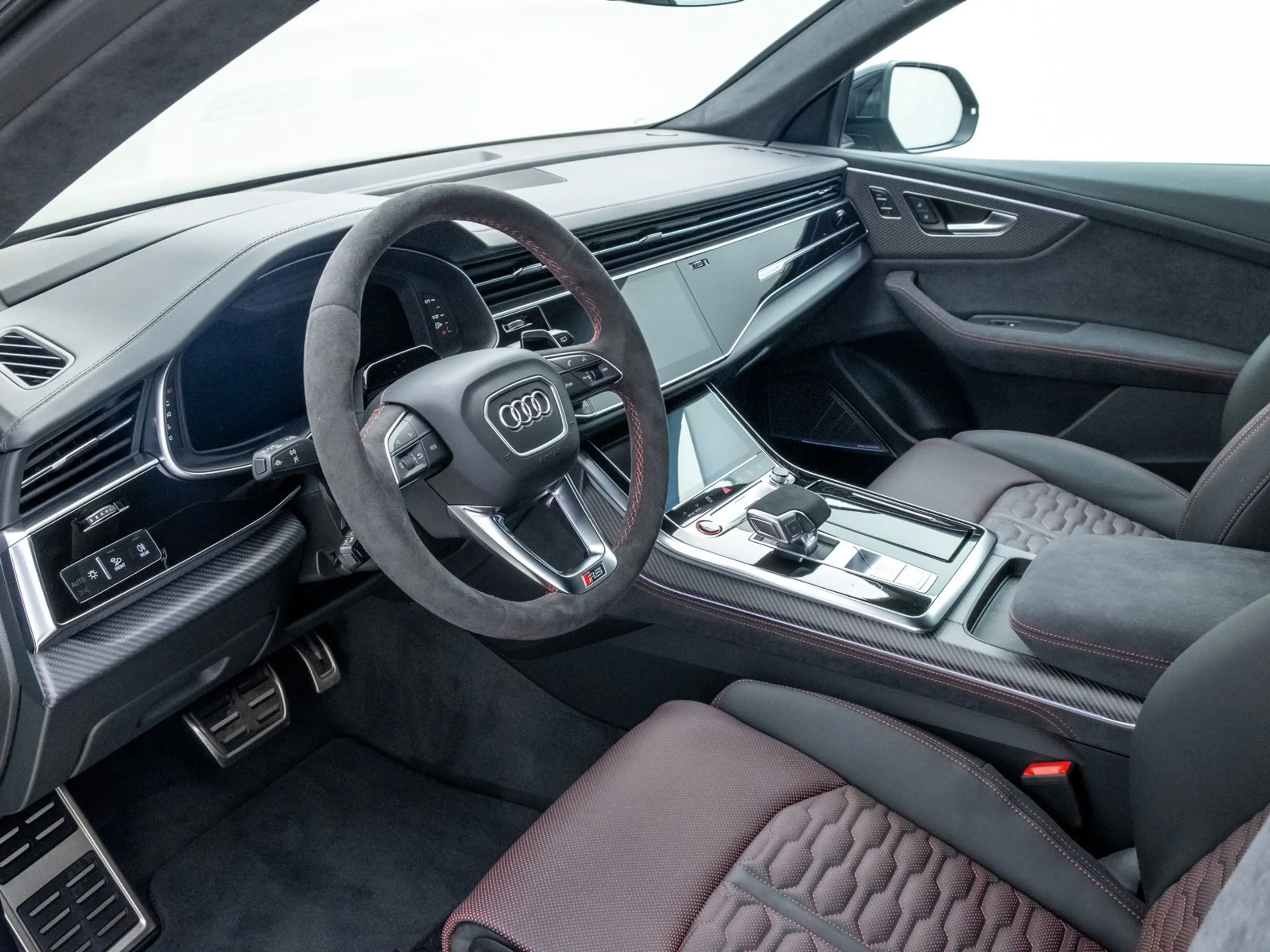 Audi RS Q8 SUV performance*AHK*PANO*B&O*HUD*MATRIX* — photo 11