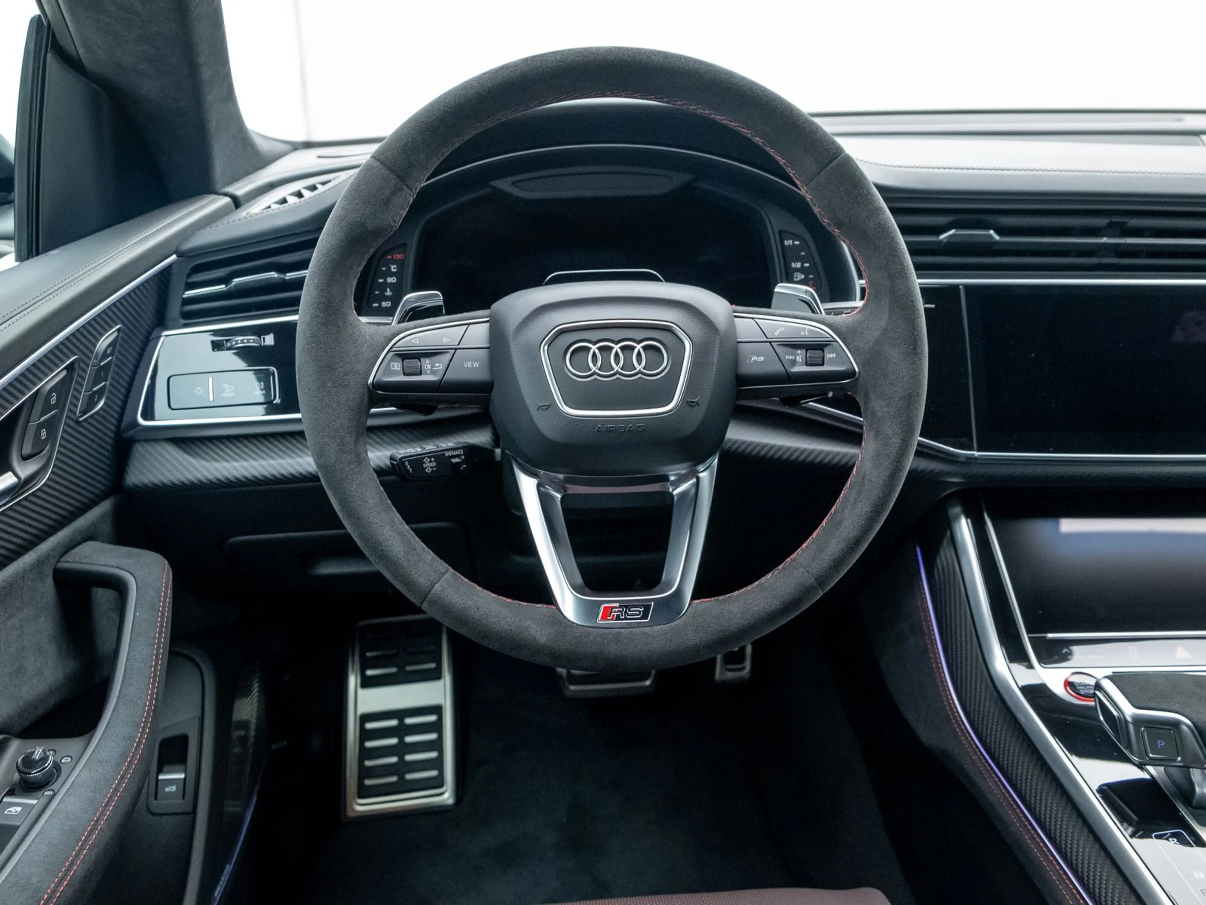 Audi RS Q8 SUV performance*AHK*PANO*B&O*HUD*MATRIX* — photo 13