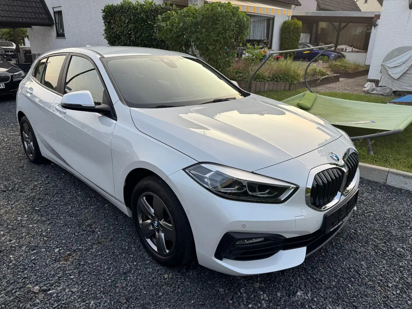 BMW 118 i Aut.Advantage,LED,Live Cockpit Plus,Alu Weiß - 2