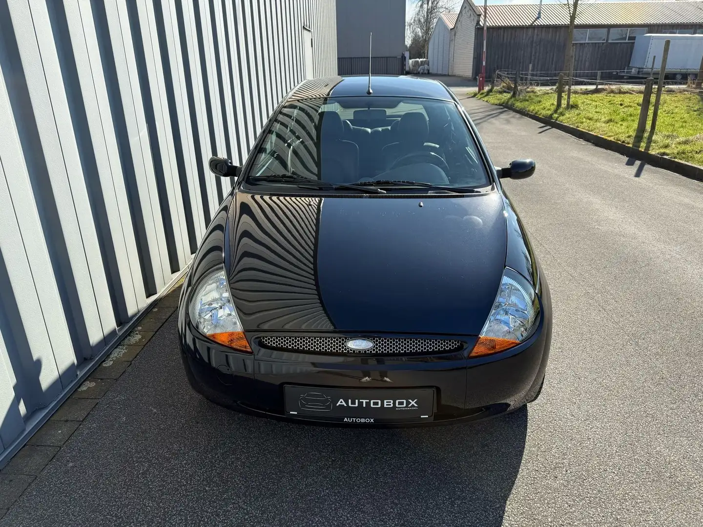 Ford Ka/Ka+ 1,3 Royal*LEDER*KLIMA*TÜV NEU Negro - 2