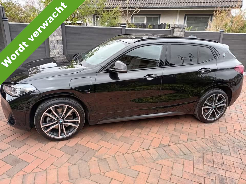 BMW X2 xDrive25e High Executive M Sport Panoramadak Leder