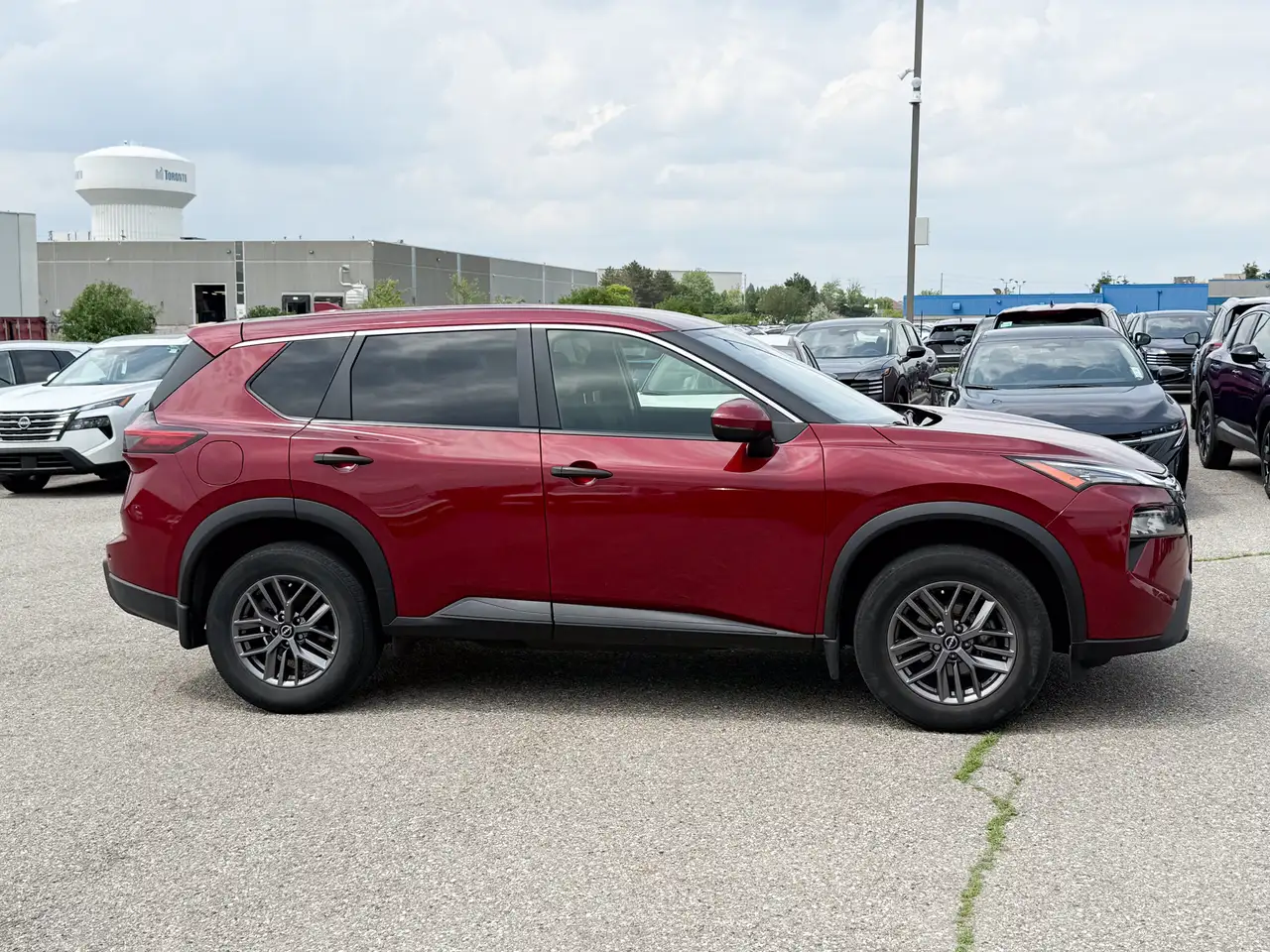 Nissan Rogue снимка Nissan Rogue