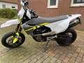 Husqvarna 701 Supermoto - thumbnail 1