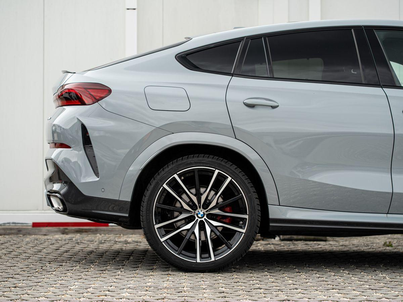 BMW X6 xDrive40d M-SportPRO 22 SKY 2-ALuft Massage — photo 6