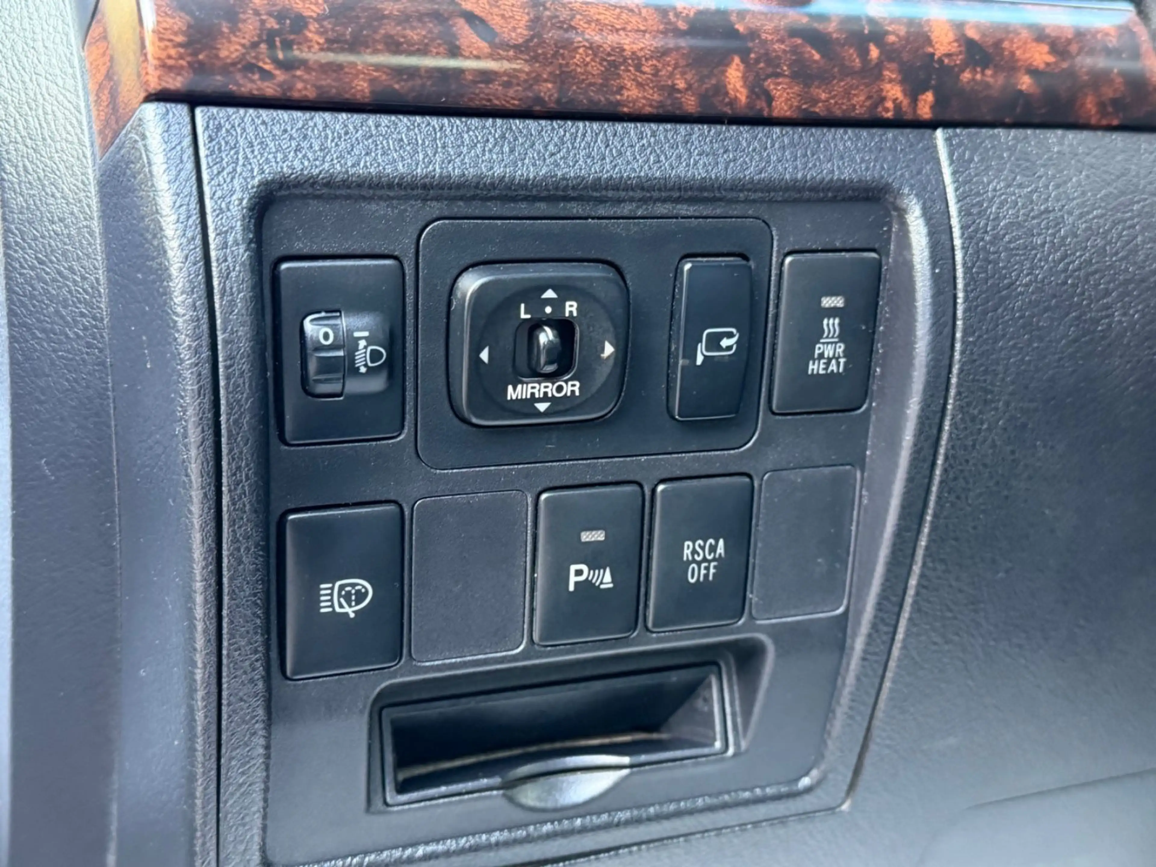 Toyota Land Cruiser 200 Executive/7xsitzer/LEDER/Kamera — photo 13
