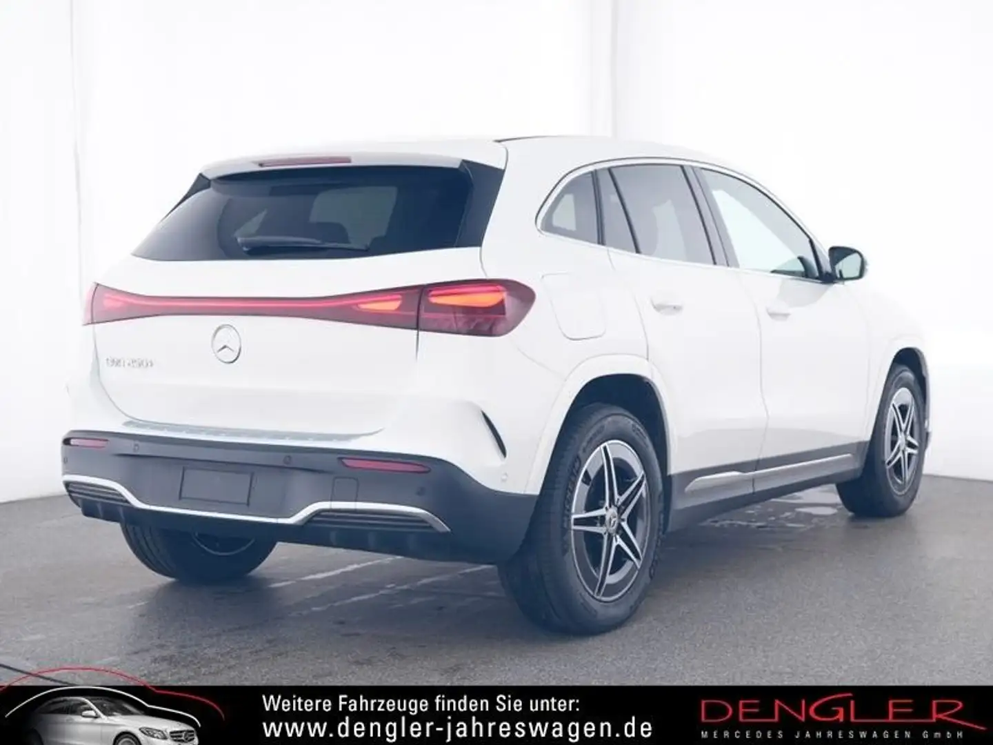 Mercedes-Benz EQA 250+ KLIMA*RFK*AMBINETE*SI AMG Line Advanced Weiß - 2