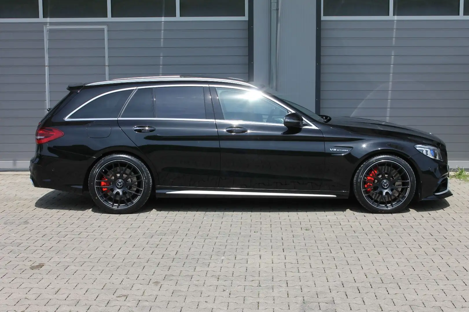 Mercedes-Benz C 63 AMG C 63 S T AMG*MB100*Perf. Sitze+Abgas*8fach*Pano* Fekete - 2