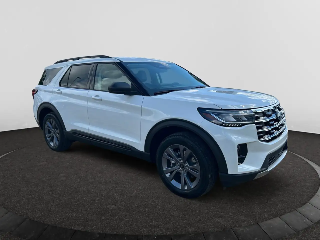Ford Explorer снимка Ford Explorer