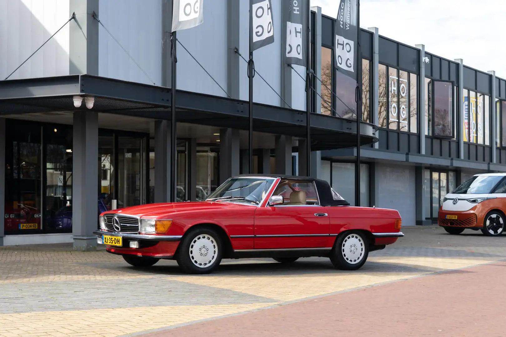 Mercedes-Benz SL 420 SL (R107) from 1989 Rood - 2