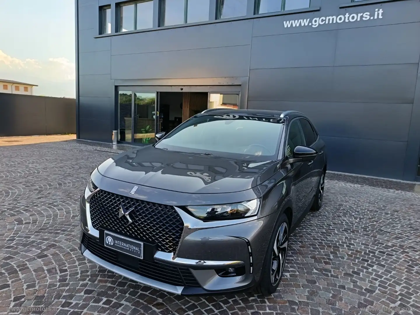 DS Automobiles DS 7 Crossback DS 7 BlueHDi 130 aut. Rivoli Szary - 1