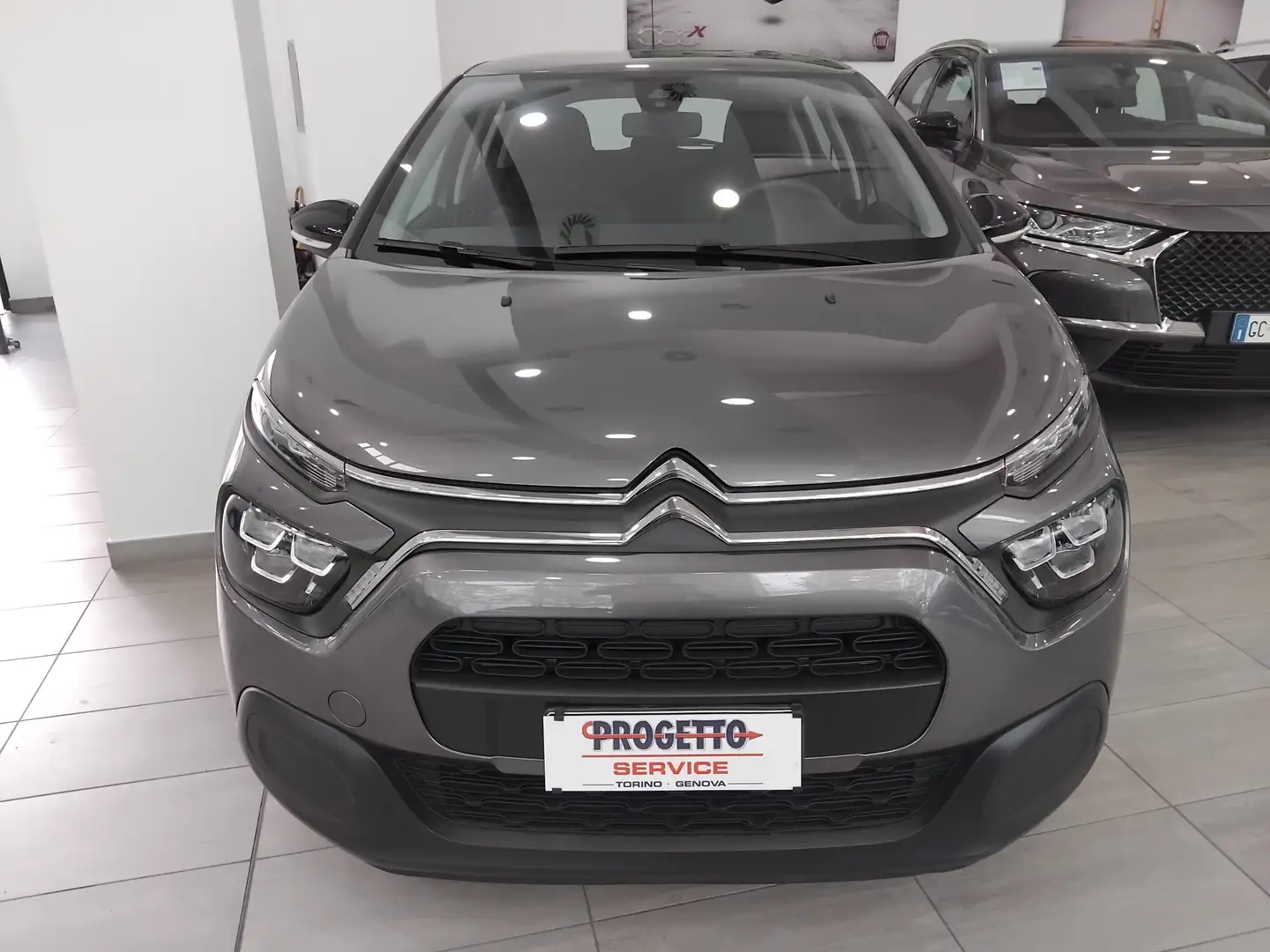 Citroen C3 1.2 puretech Feel Pack Grigio - 2