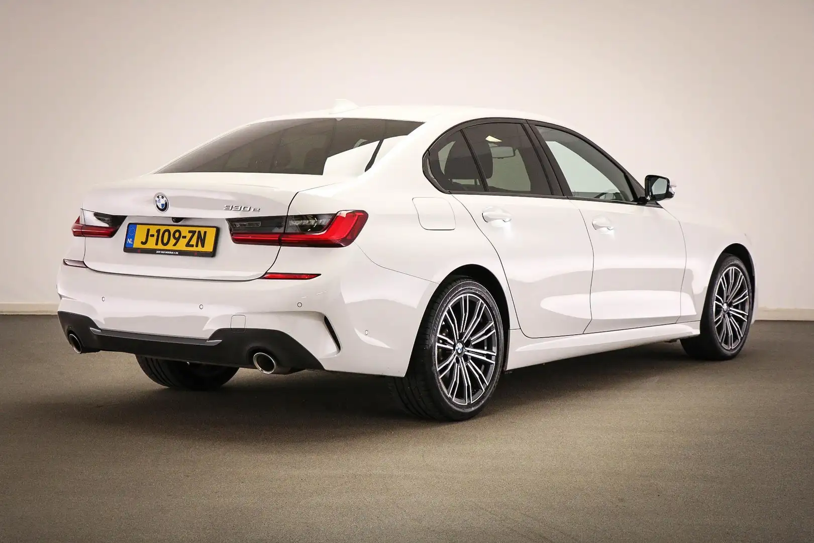 BMW 330 3-serie 330e M-Sport eDrive Edition | PARKING- PAC Blanc - 2